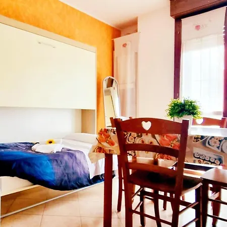 Guest Filangieri 1 Apartment *
